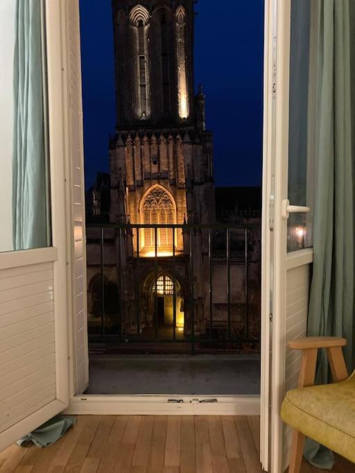Appart 90M2 Lumineux, Centre, Vue Eglise Penchee Caen Bagian luar foto